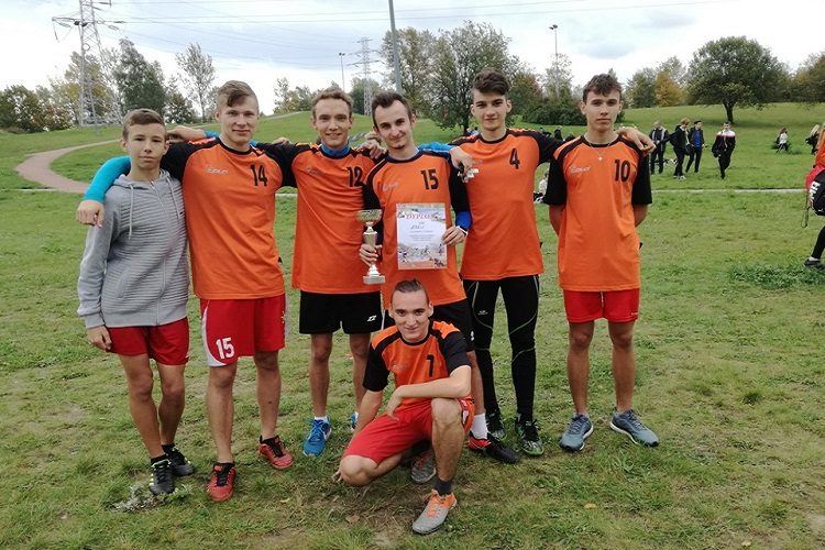 Elektronik najlepszy w&nbsp;biegach przełajowych