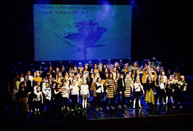 Artystyczna pomoc dla hospicjum