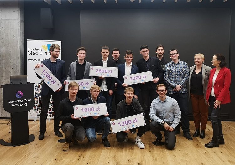 Sukces Elektronika w&nbsp;HACK HEROES