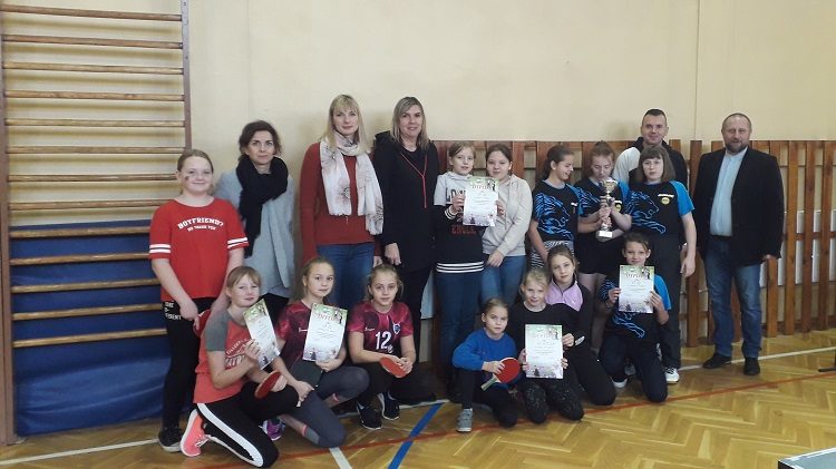 SP 13 po&nbsp;raz kolejny najlepsza w&nbsp;Mistrzostwach Sosnowca Szkół Podstawowych w&nbsp;Tenisie Stołowym Dziewcząt