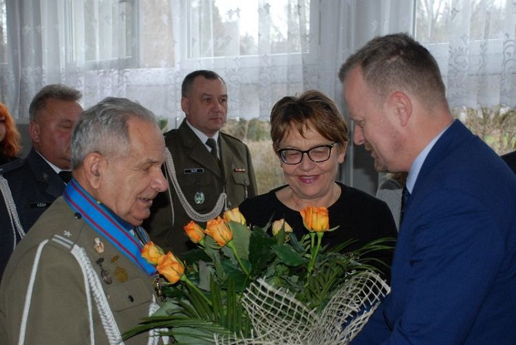 Patriotyczna uroczystość w&nbsp;SP 6