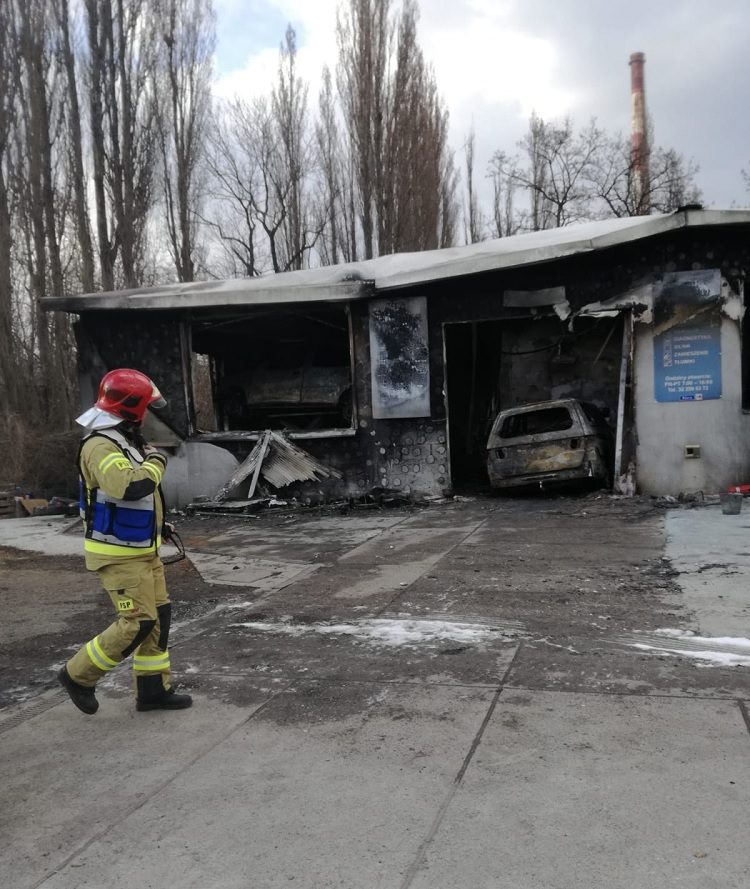 Pomoc dla właścicieli warsztatu samochodowego po&nbsp;pożarze