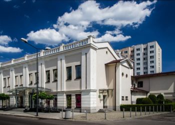 Zasiądź na&nbsp;wirtualnej widowni Teatru Zagłębia