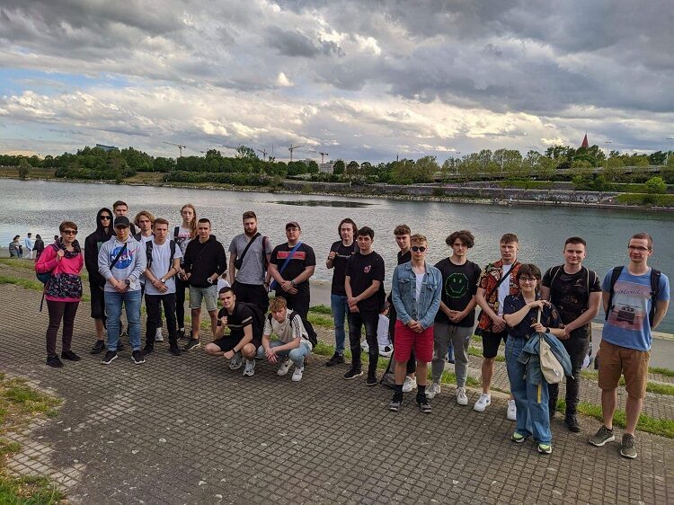 Uczniowie Elektronika na&nbsp;stażu w&nbsp;Wiedniu