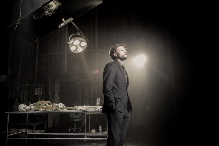 „Gniew” Miłoszewskiego na&nbsp;scenie Teatru Zagłębia