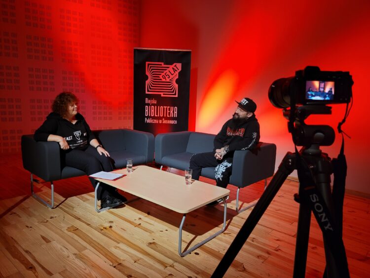 Kwadrans twarzą w&nbsp;twarz wprost z&nbsp;Zagłębiowskiej Mediateki