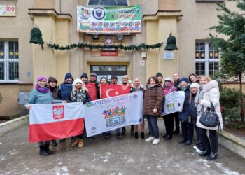 Nauczyciele z&nbsp;czterech krajów w&nbsp;SP4 w&nbsp;ramach programu Erasmus+
