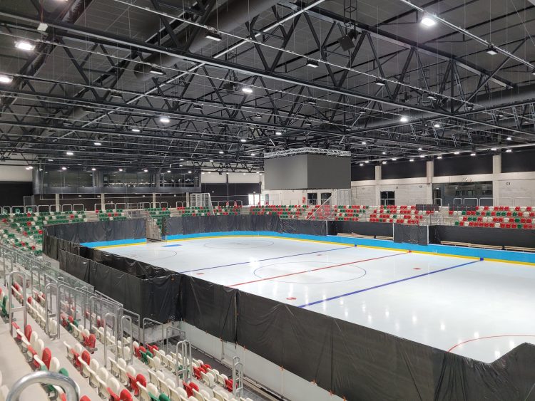 Trwają odbiory na&nbsp;nowym lodowisku