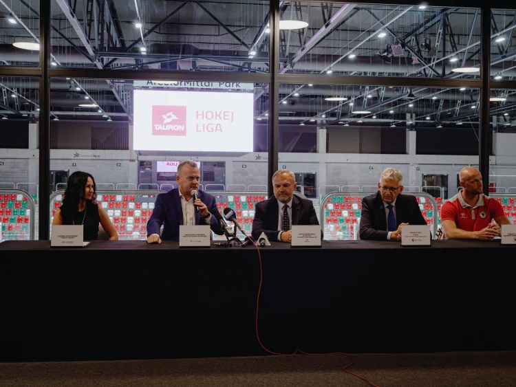 Tauron sponsorem hokeja