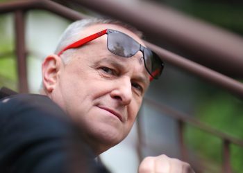 Pięknie jest otrzymać życzenia, które rozjaśniają dzień