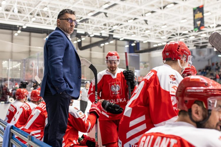 Hokeiści walczą w&nbsp;turnieju. Mamy wejściówki!