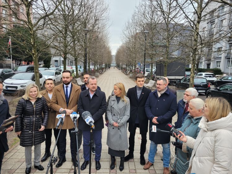 PO&nbsp;i&nbsp;Lewica idą razem do&nbsp;wyborów