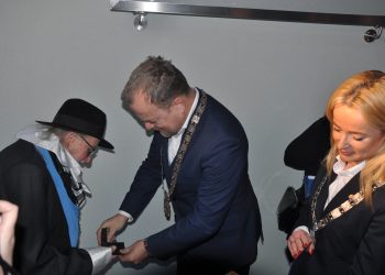 Jerzy Antkowiak z&nbsp;odznaką Zasłużony dla Miasta Sosnowca
