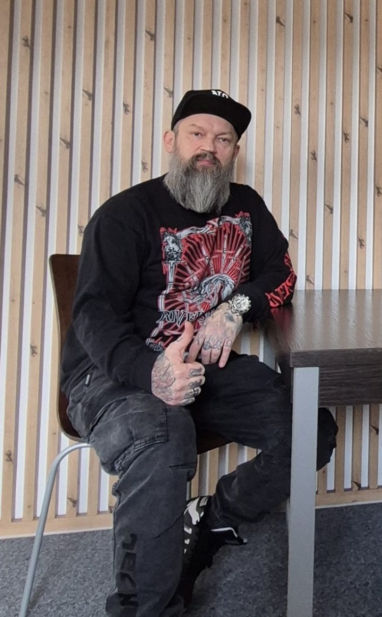 Frontside przed&nbsp;nową płytą i&nbsp;nową trasą