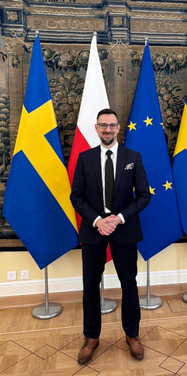 Przedstawiciel Mocy Wsparcia na&nbsp;spotkaniu z&nbsp;królową Szwecji