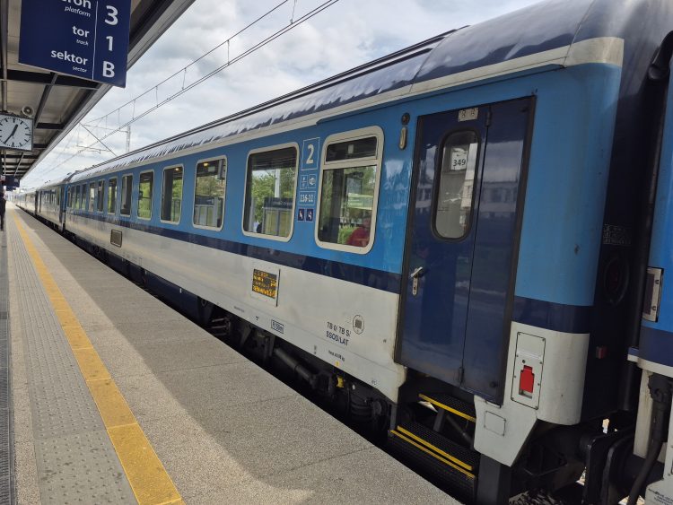 Z&nbsp;Metrobiletem wsiądziesz teraz do&nbsp;PKP Intercity