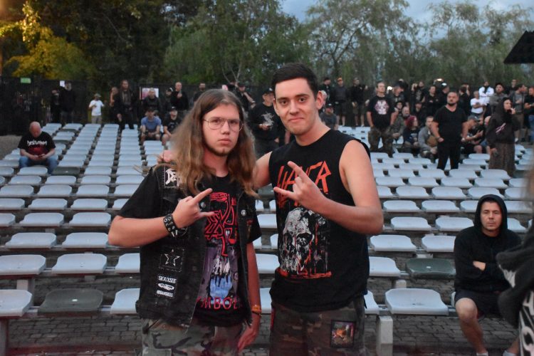 Metalowy ogień w Muszelce