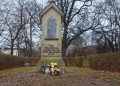 Otoczenie kapliczki w&nbsp;Milowicach do&nbsp;remontu