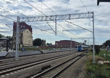 Centra przesiadkowe w&nbsp;Kazimierzu Górniczym i&nbsp;przy Ślimaku, na&nbsp;Środuli parking